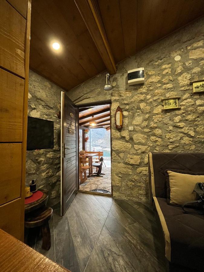 Apartman Sofranac Rijeka Crnojevića Exterior foto
