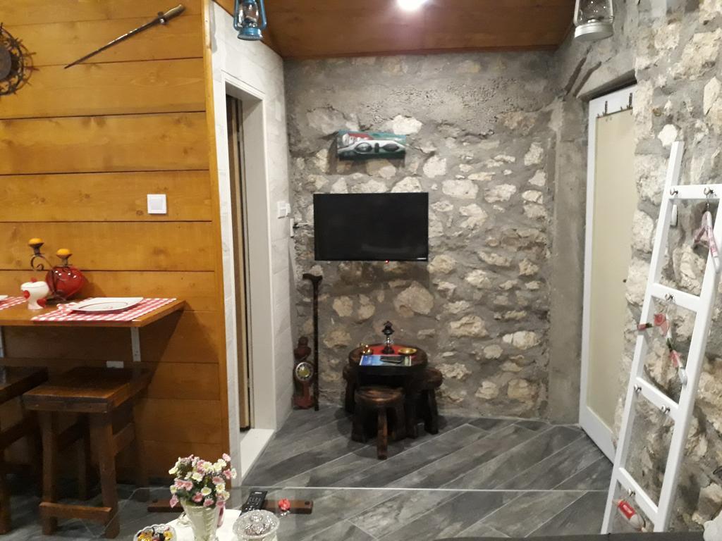 Apartman Sofranac Rijeka Crnojevića Exterior foto